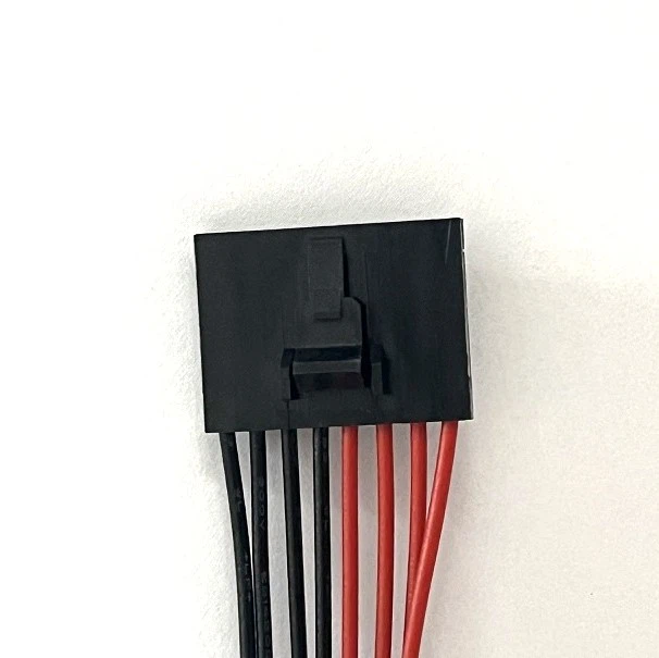3,0mm MICRO-FIT-Anschluss